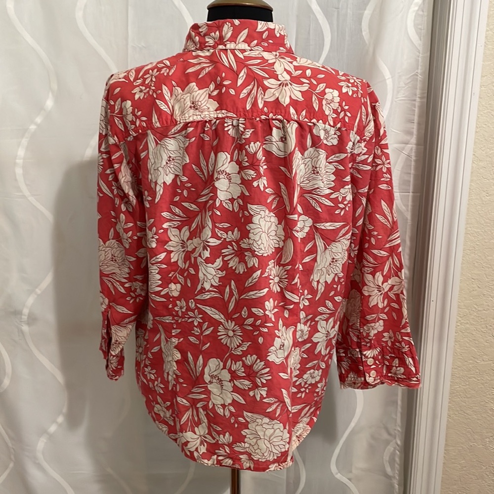Van Heusen Coral & Beige Floral Print Button Down Blouse, Size XL - Picture 5 of 8